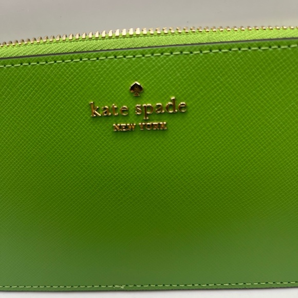 Kate Spade green wristlet. New with tags. - Picture 3 of 8